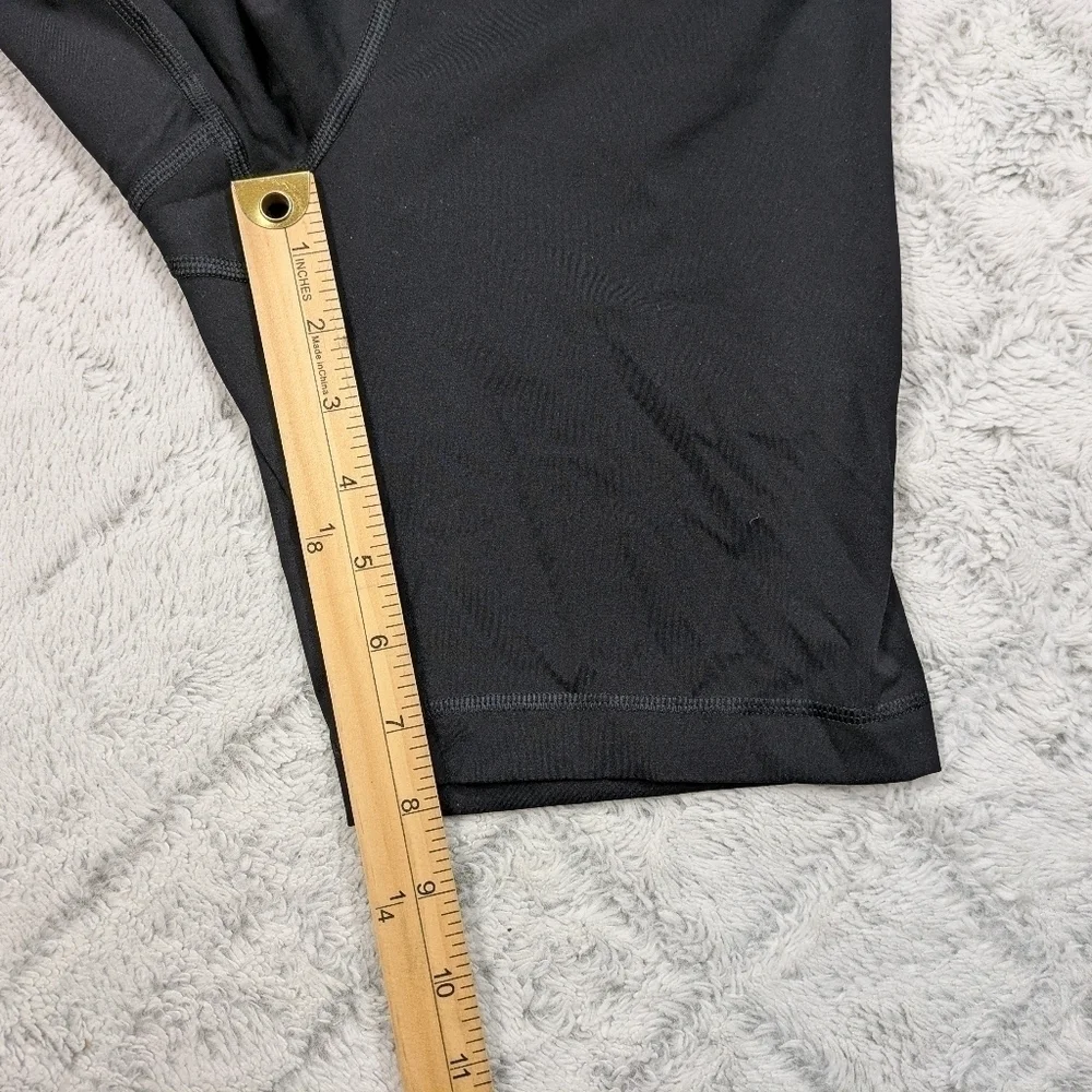 Everlane Shorts Women's S Black Perform Bike High Rise Yoga Light Compression 8”